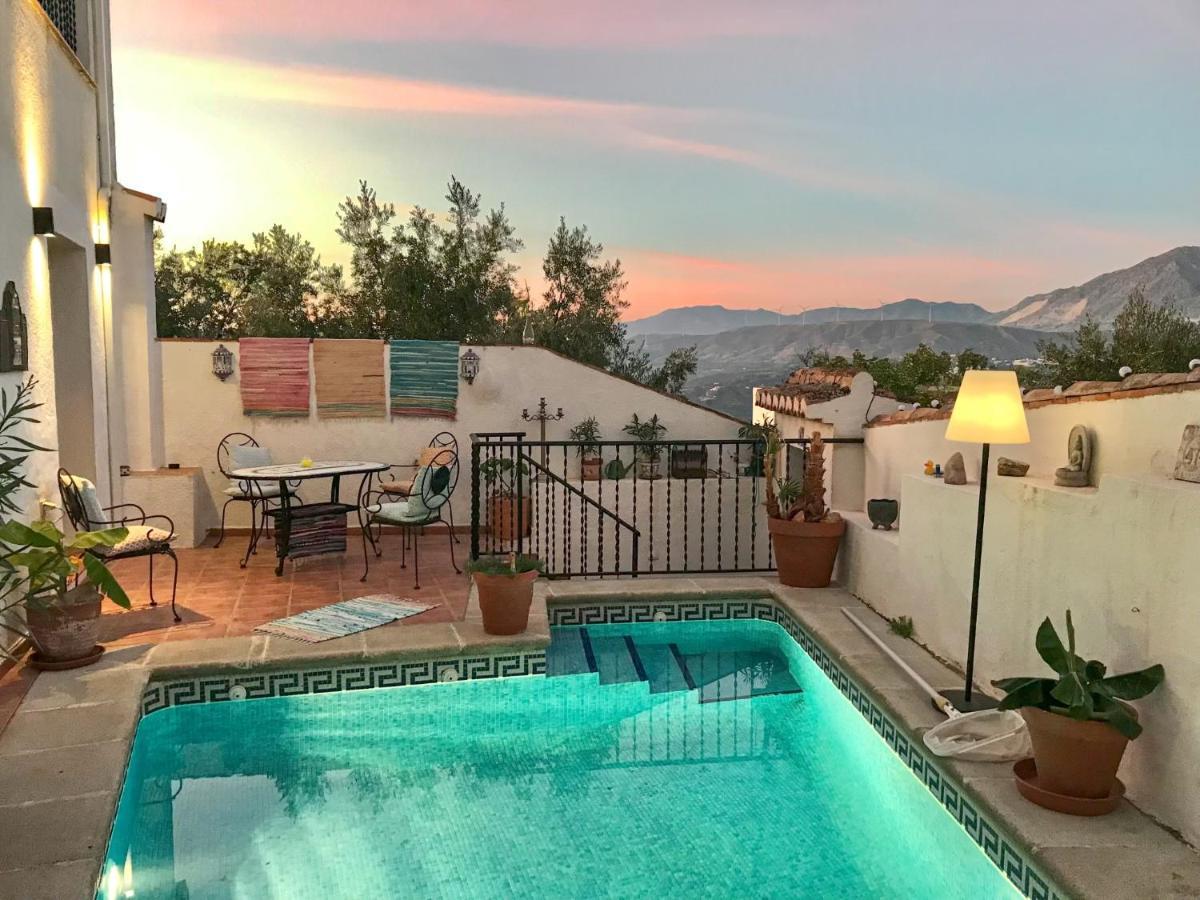 Casa Sol Y Aire - Vakantievilla In Dorp Met Prive Zwembad Пинос-дель-Валье Экстерьер фото